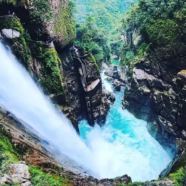 Các khách sạn gần Pailon del Diablo (Devil's Cauldron)