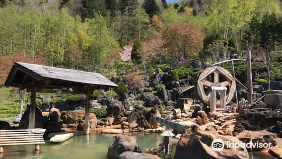 Hōheikyō Hot Spring