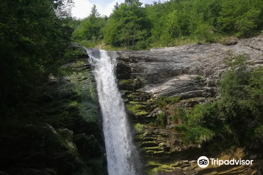 Cascata del Golfarone