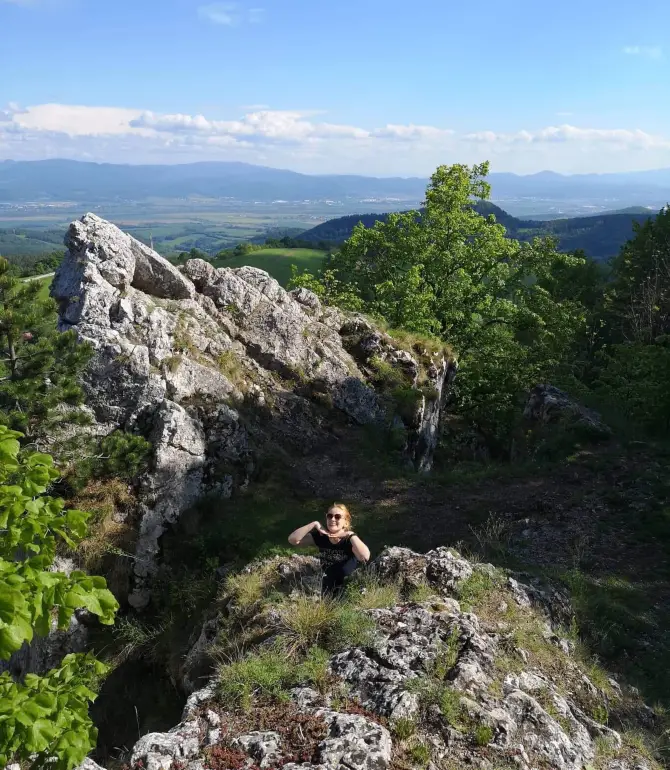 Vrsatske Podhradie