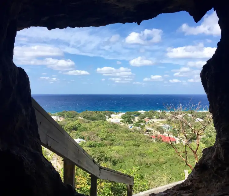 Hotels near MV Captain Keith Tibbetts
