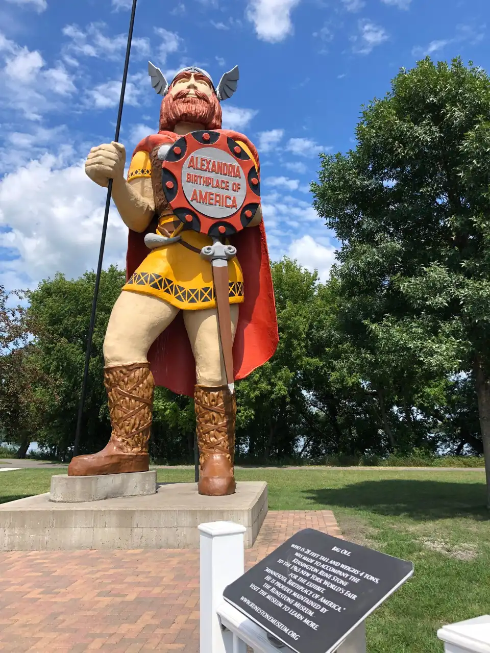 3_Big Ole Viking Statue