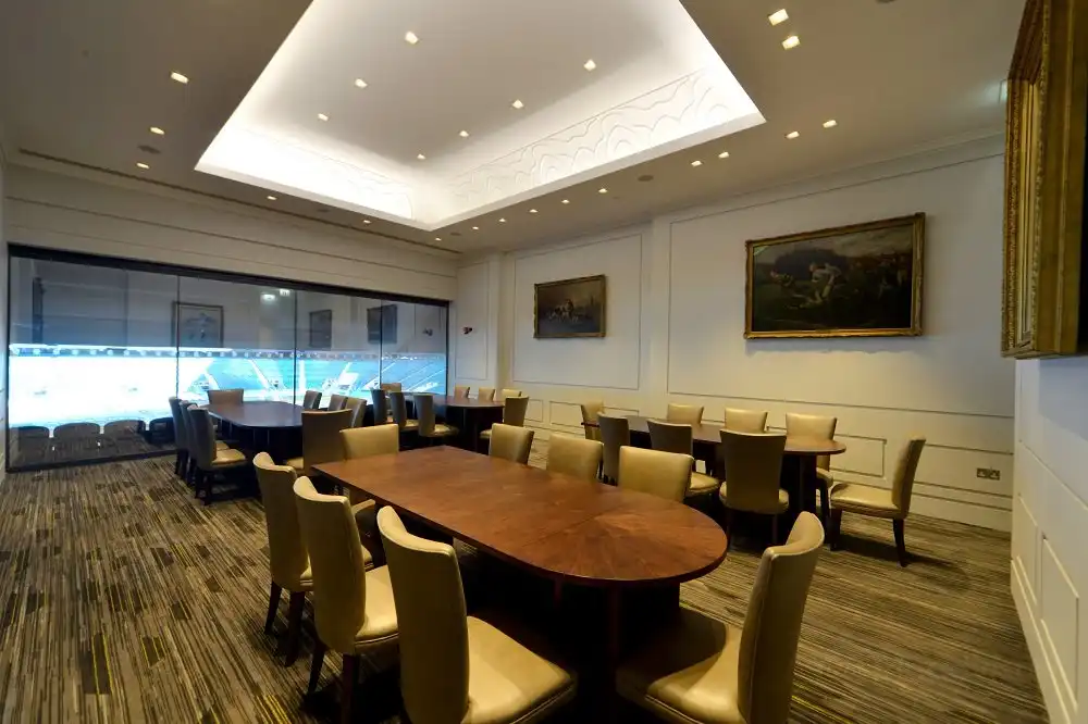 Hotels near World Rugby Museum & Allianz Stadium Tours