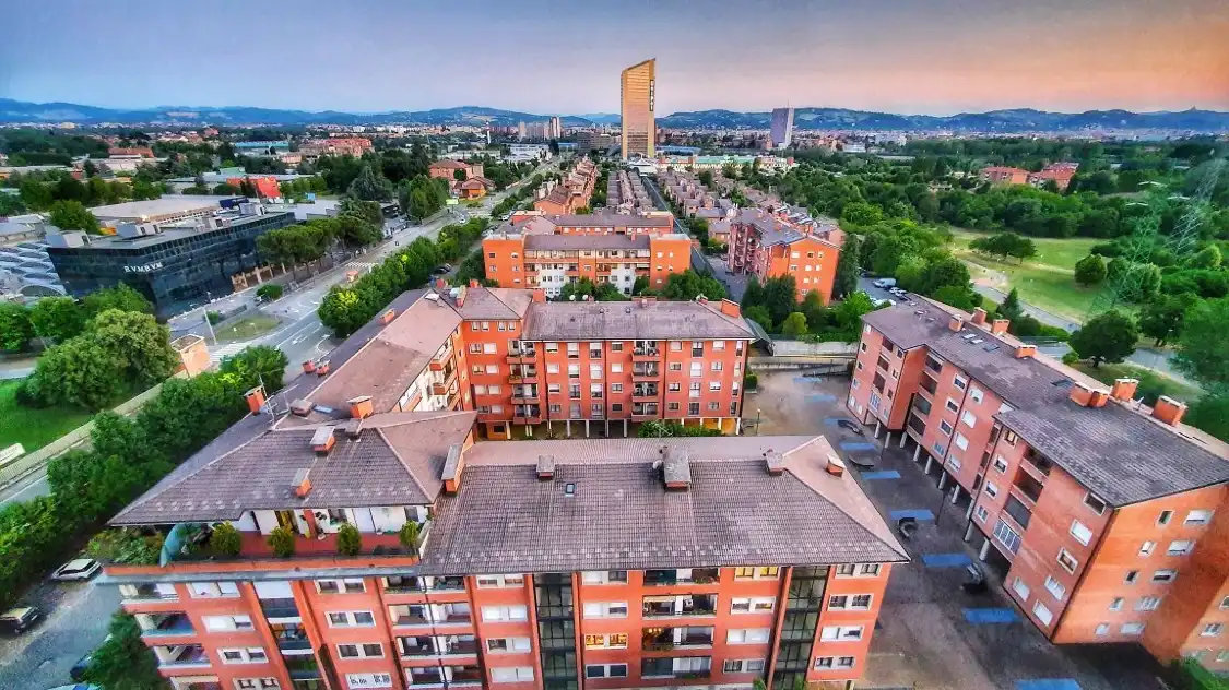 Hotel in zona Torre Unipol Via Larga (BO)