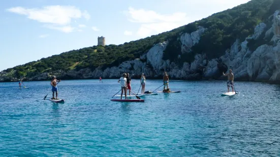 SARDINIAN WIND WAVE CLUB Scuola di Windsurf-Surf-Sup-Wing foil in Platamona, Stintino, Alghero