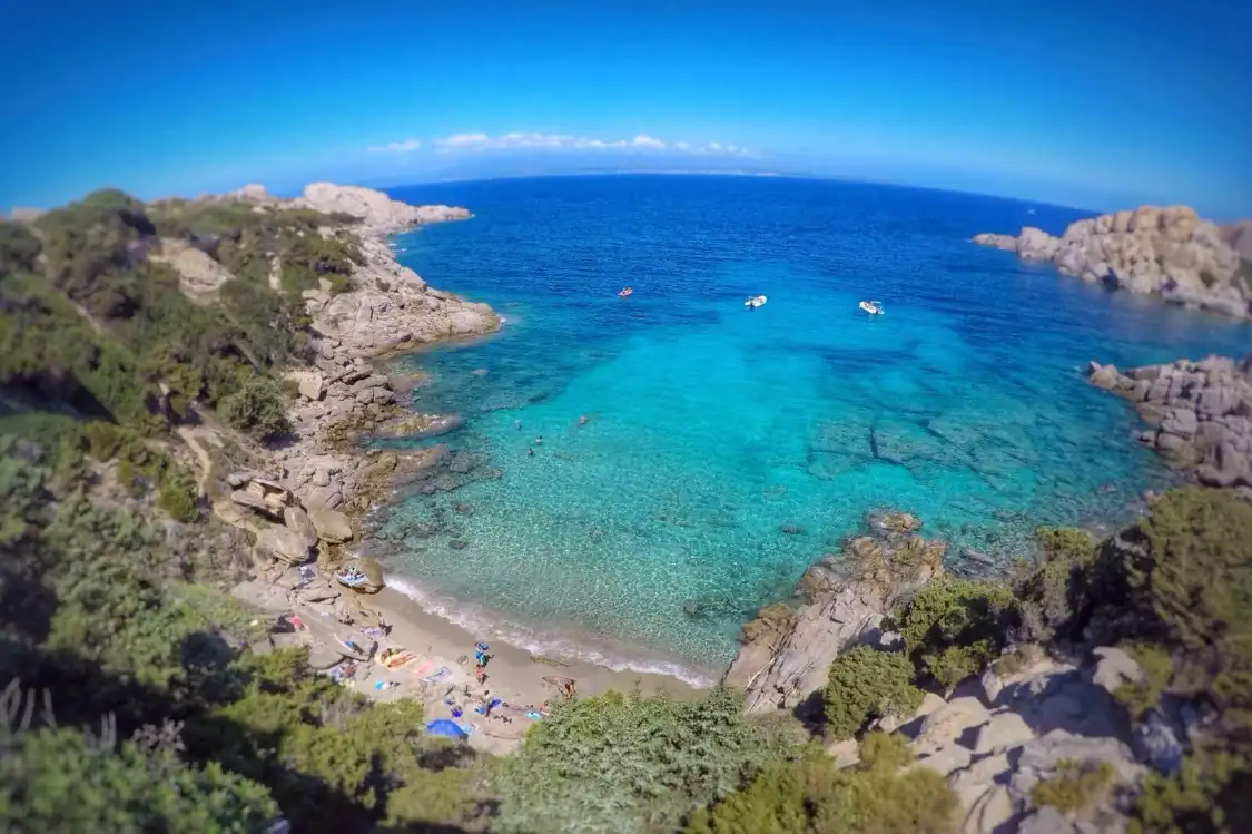 Hotels near Cala Spinosa
