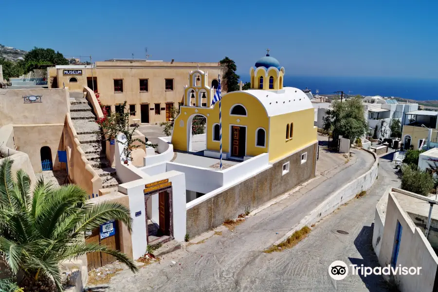 "Emmanuel A. Lignos" Santorini Folklore Museum