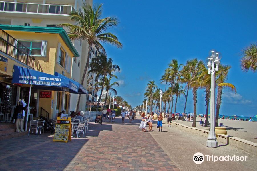 Hollywood Beach Broadwalk