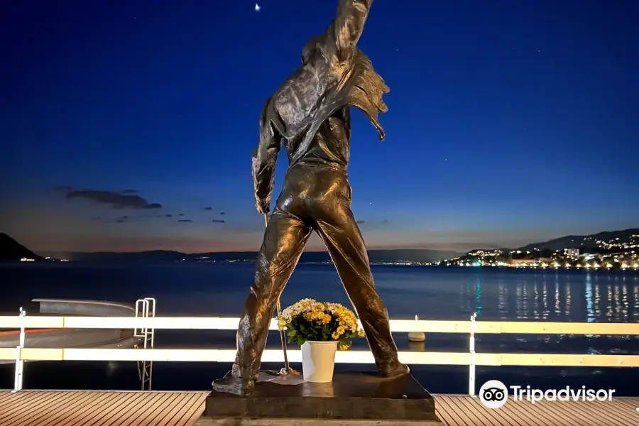 Statue de Freddie Mercury