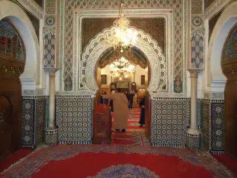 Hotels near Mausoleum of Moulay Idriss II
