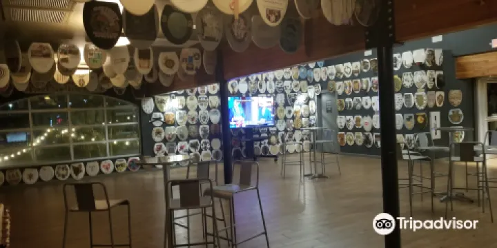 Barney Smith's Toilet Seat Art Museum