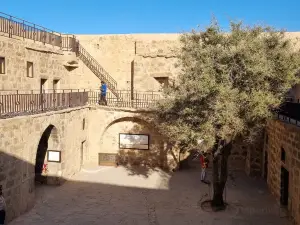 Tabuk Castle