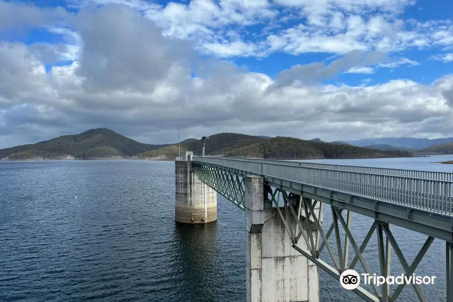 Hinze Dam