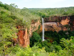 Veu da Noiva Waterfall