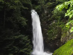 Palovit Waterfall