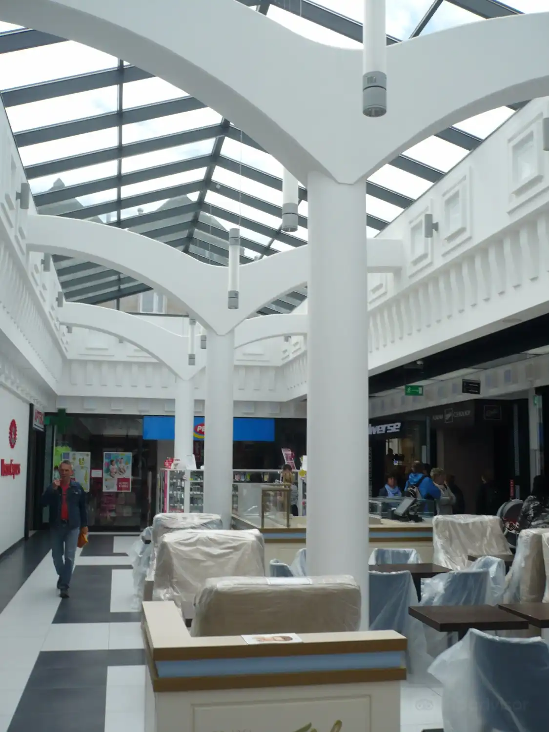 Galeria Hosso in Kolberg.附近的飯店