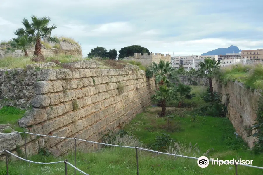 Parco Archeologico Castello a Mare