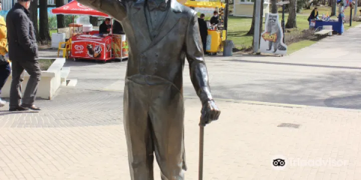 Monument to the Actor Georgiy Vitsin