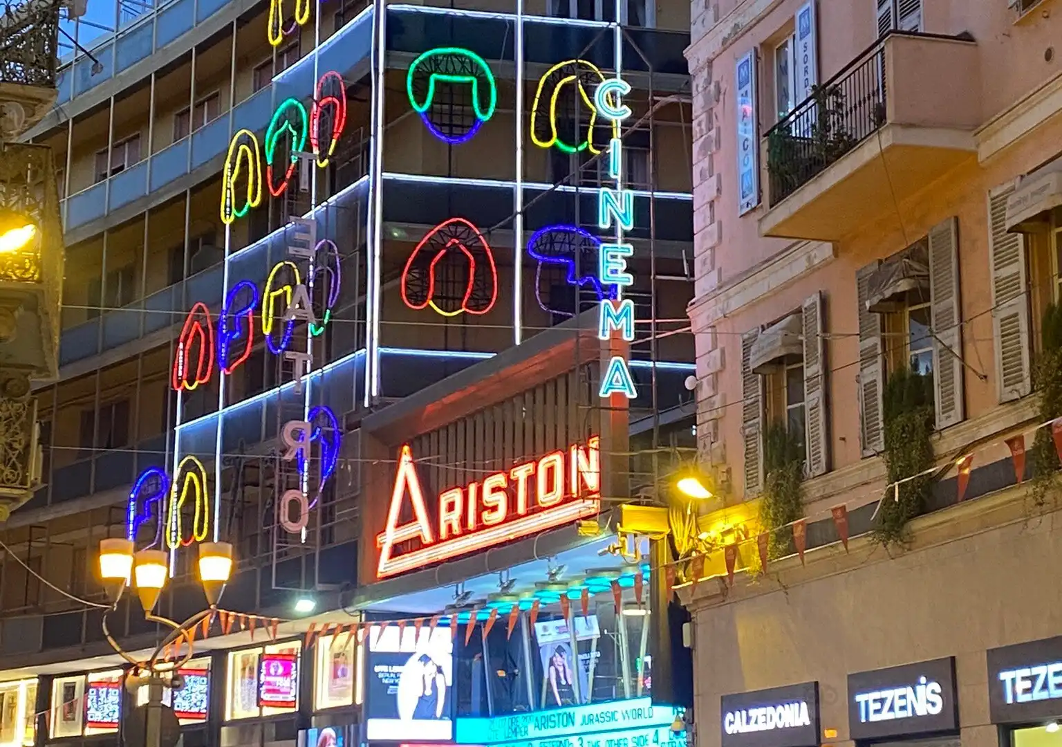 Hotels in de buurt van Teatro Ariston