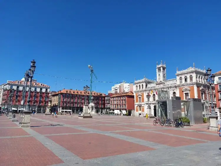 Hotels near Plaza Mayor de Valladolid