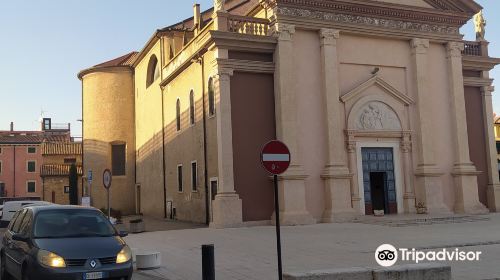 Piazza Ferdinando di Savoia - Ex piazza d'Armi