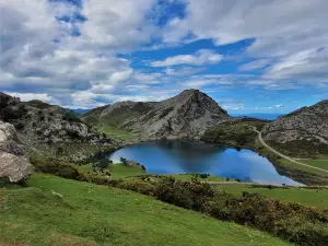 Laghi di Enol