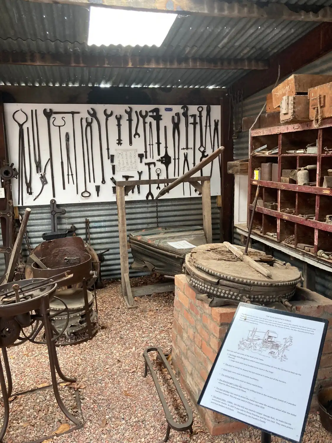 Hotel dekat Echuca Historical Society Museum