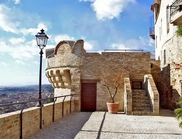 Hotel in zona Borgo di Grottammare Alta