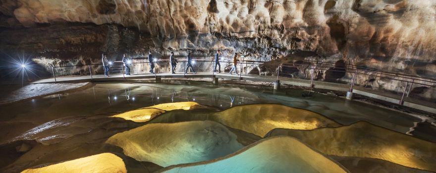Grotte Saint-Marcel