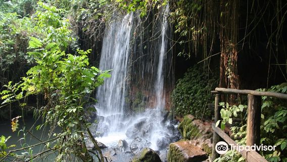 Amabere Caves