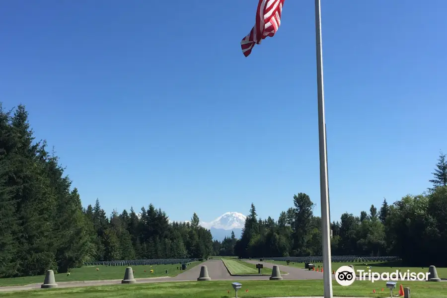 Tahoma National Cemetery