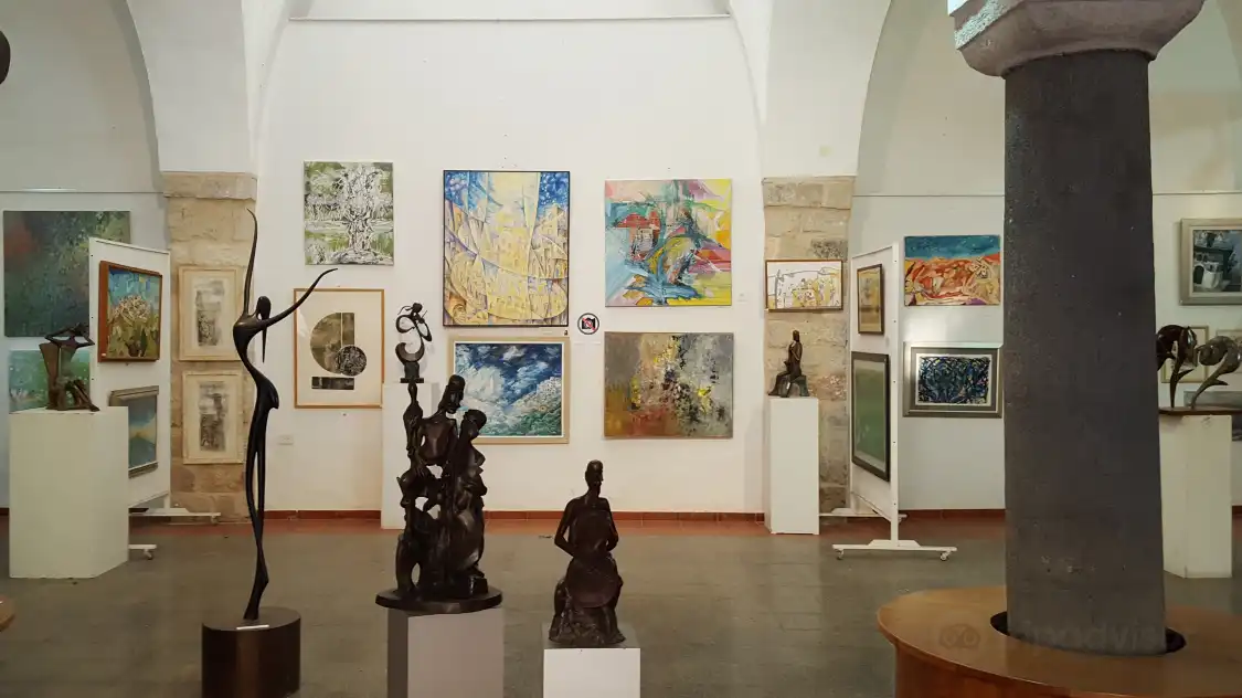 Hotels near General Safed Exhibition