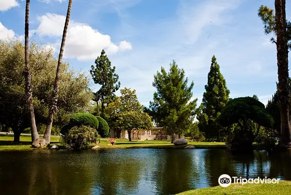 Hillcrest Memorial Park and Mortuary