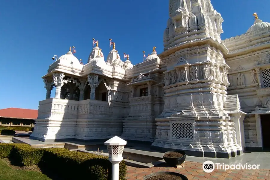 BAPS Shri Swaminarayan Mandir, Chicago