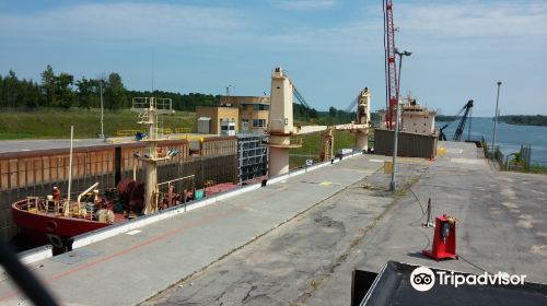 Eisenhower Lock