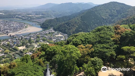 Iwakuni Castle