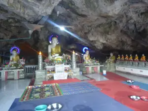 Kaw Ka Thaung Cave