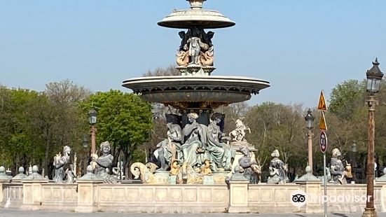 Fontaine des Mers