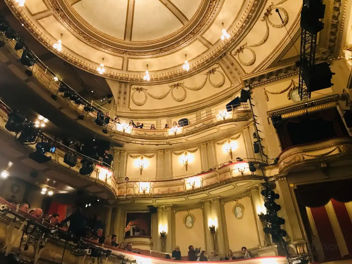 Hotels near Noël Coward Theatre