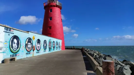 Poolbeg Lighthouse