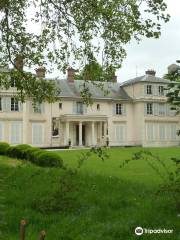 Madame Élisabeth's Estate