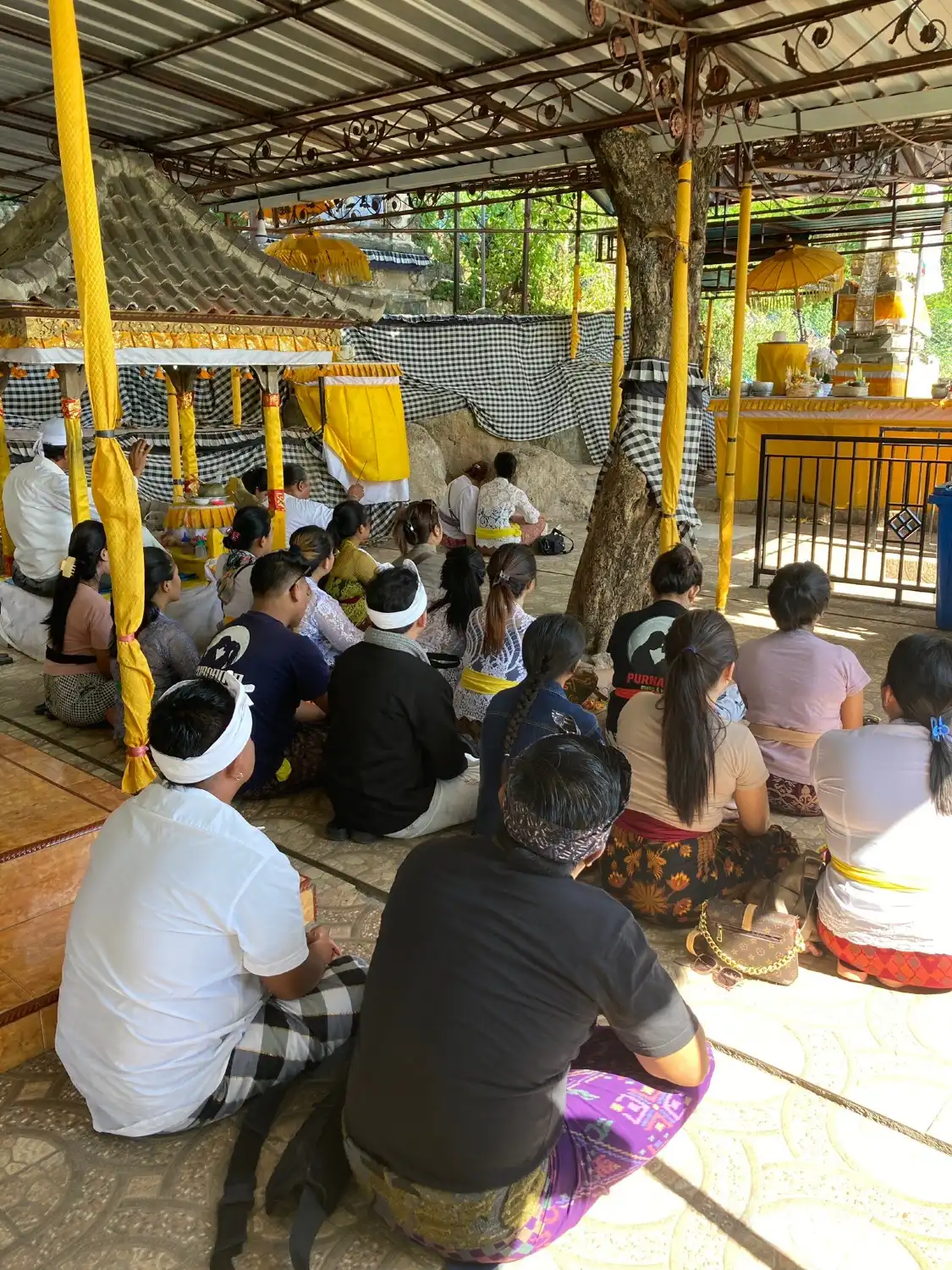 Hotel dekat Pura Goa Giri Putri