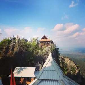 Wat Chaloem Phrakiat Phrachomklao Rachanuson