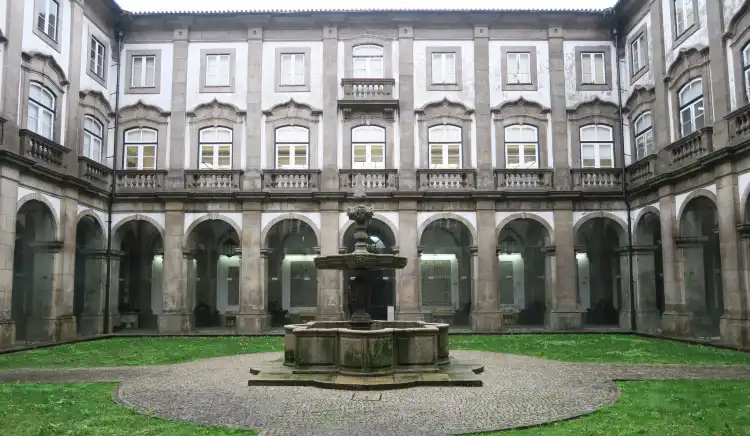 Hotels near Biblioteca Publica Municipal do Porto
