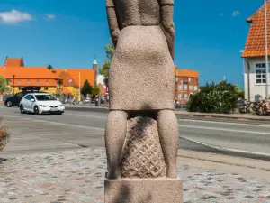 阿曼達雕像