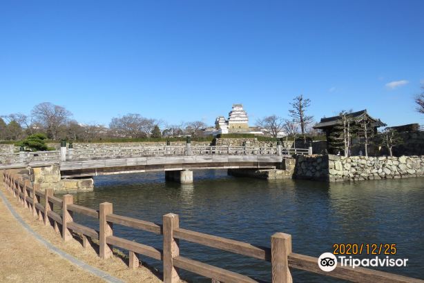 Sakuramon-bashi Bridge