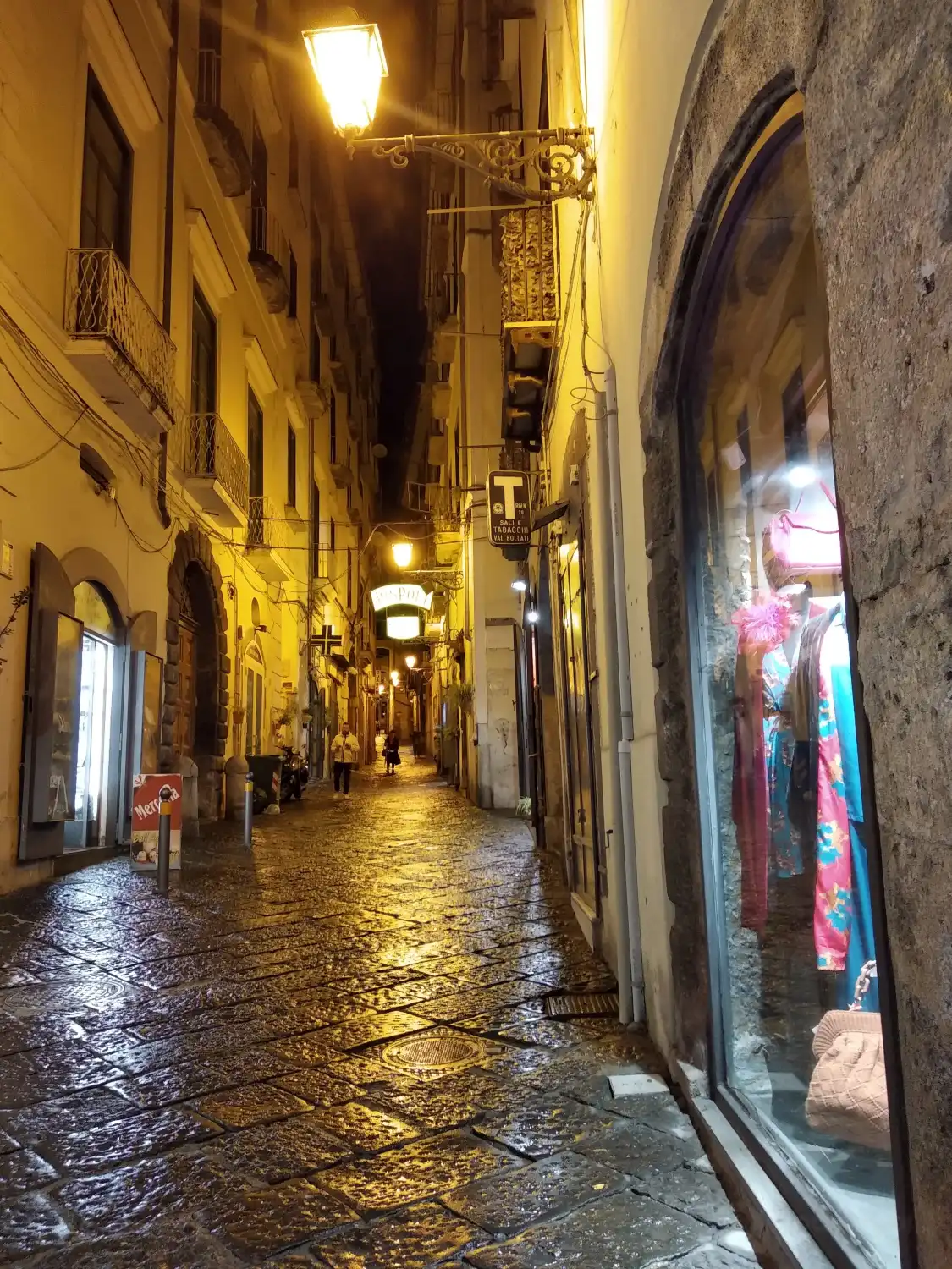 Hotel in zona Via Mercanti