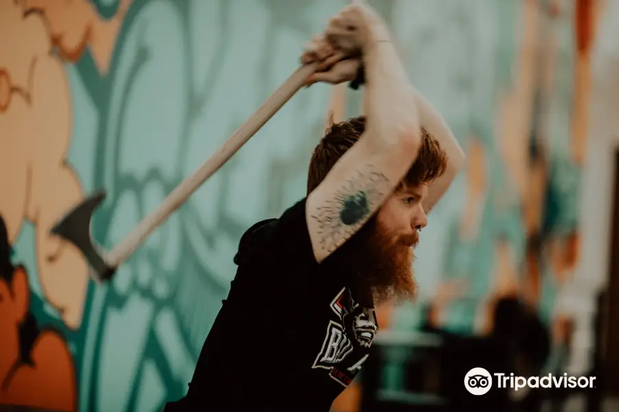 Bad Axe Throwing Minneapolis （Kennedy St.）