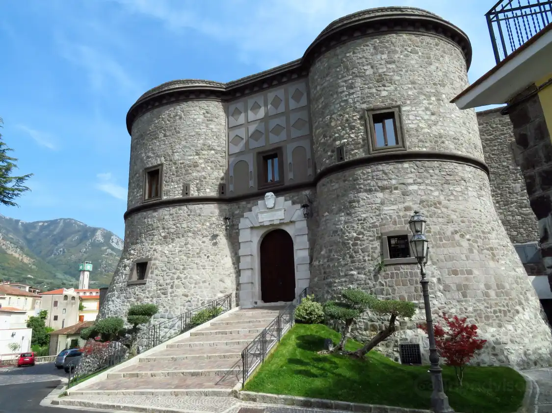 Hotel in zona Castello del Duca