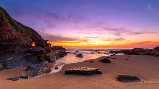 Thompson's Bay Beach